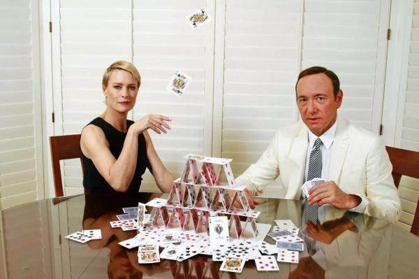 Топ-7 сериалов культовых сериалов, которые со временем скатились &mdash; по мнению фанатов