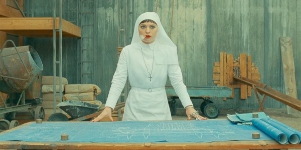 Папина точка: &laquo;Финикийская схема&raquo; &mdash; душевная пошаговая стратегия Уэса Андерсона