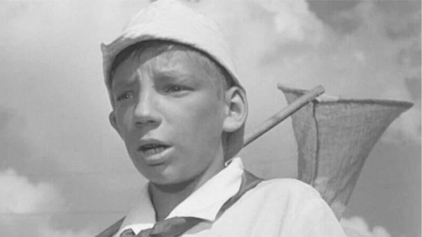 &laquo;Два уха с сачком&raquo; сыграл 5 ролей и умер в нищете: Как сложилась судьба забавного мальчика Славы Царева