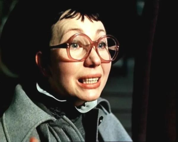 Как снимали &laquo;Ищите женщину&raquo;: скандалы, обвинения и как инспектора сыграл бы Михаил Ульянов, Алису Постик &mdash; Касаткина