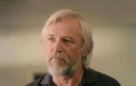 Прожил с женой 44 года и бросил семью ради юной студентки: последняя любовь актера Станислава Любшина