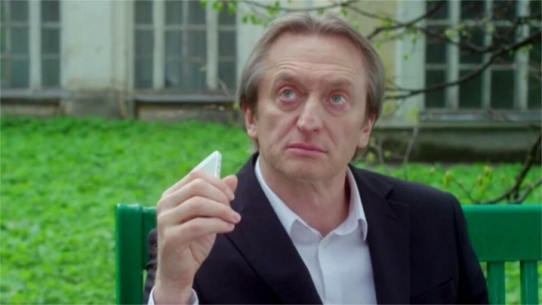 Бросил Елену Валюшкину и нашел жену вдвое моложе себя: повороты судьбы актера Александра Яцко