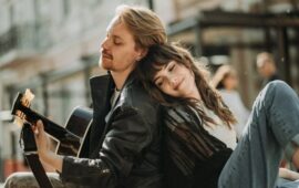 «Плагиатор»: Рецензия Киноафиши