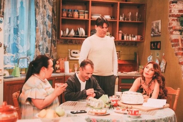 7 сериалов про неидеальные семьи, в которых ты узнаешь свою