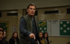 Не все дома: «Орудия» — жуткая хоррор-шарада, которая лишит вас сна