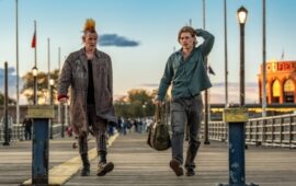 Когда я стану великаном: «Пойман с поличным» — кот, русские и криминал в драме Аронофски