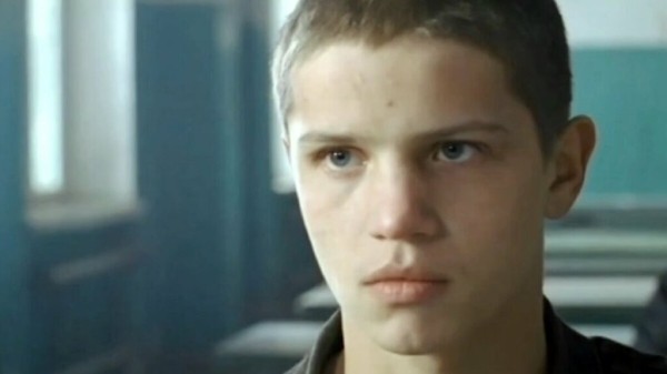 Детский дом, колония, сын и дочь и остановка сердца в 22: Василий Лыкшин из &laquo;Громовых&raquo;