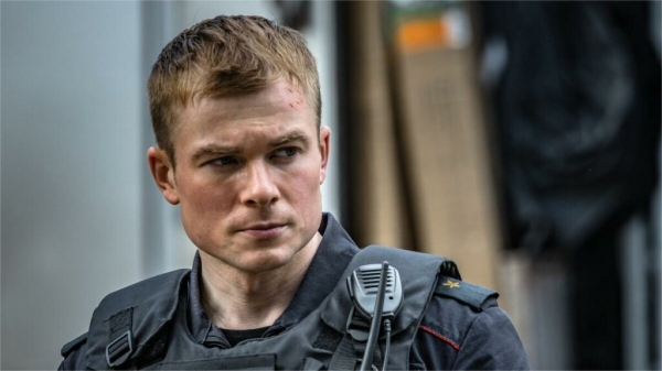 Как живут братья-актеры Кирилл и Макар Запорожские: оба красавцы, но старший ходит бобылем, а младший развелся