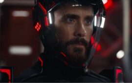 «Трон: Арес»: Рецензия Киноафиши