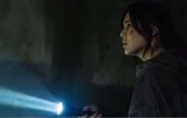 Девушка вступает в схватку со злом ради спасения сестры в трейлере хоррора «Паранормальное явление. Шум»