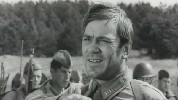 Как снимали мини-сериал &laquo;Долгие версты войны&raquo;: Генерал приказал сжечь лес, Василя Быкова не хотели брать