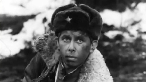 Как снимали мини-сериал &laquo;Долгие версты войны&raquo;: Генерал приказал сжечь лес, Василя Быкова не хотели брать