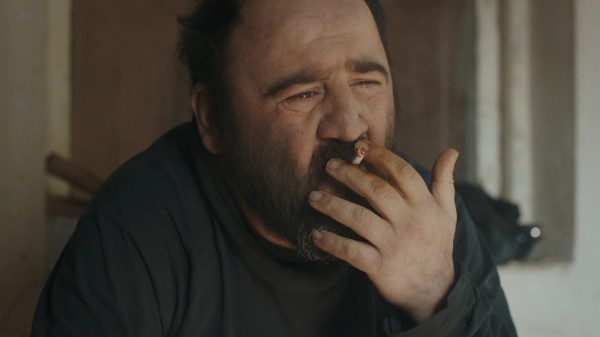 Ни дна, ни покрышки: &laquo;Снег в моем дворе&raquo; &mdash; сентиментальное путешествие Бакура Бакурадзе на родину