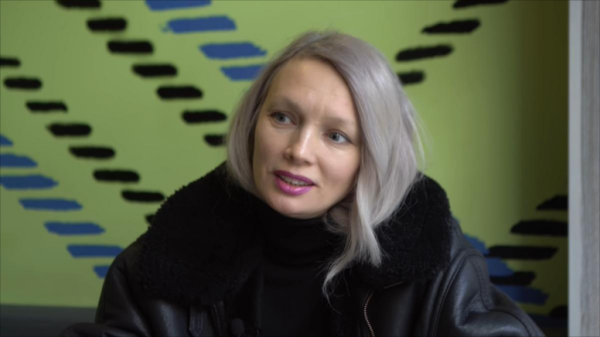 Сыграла тусовщицу Кэт в &laquo;Брате&raquo; и пропала с экранов: как сейчас живет актриса Мария Милютина