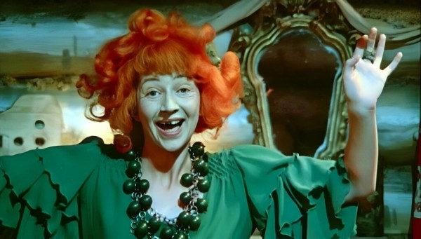 Как изменилась актриса, сыгравшая Бабу-Ягу в &laquo;Новогодних приключениях Маши и Вити&raquo;