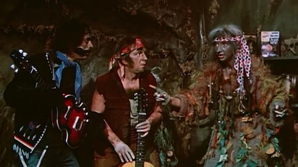 Как изменилась актриса, сыгравшая Бабу-Ягу в &laquo;Новогодних приключениях Маши и Вити&raquo;