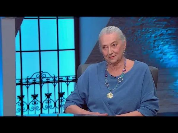 Как изменилась актриса, сыгравшая Бабу-Ягу в &laquo;Новогодних приключениях Маши и Вити&raquo;