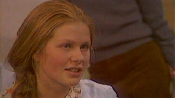 Перестала сниматься и уехала из России: куда пропала красавица из &laquo;Вечного зова&raquo; Яна Друзь