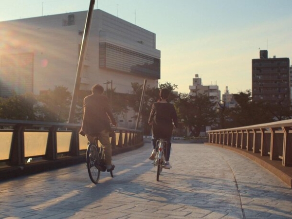 Навстречу летней неге: 8 расслабляющих фильмов с атмосферой отпуска